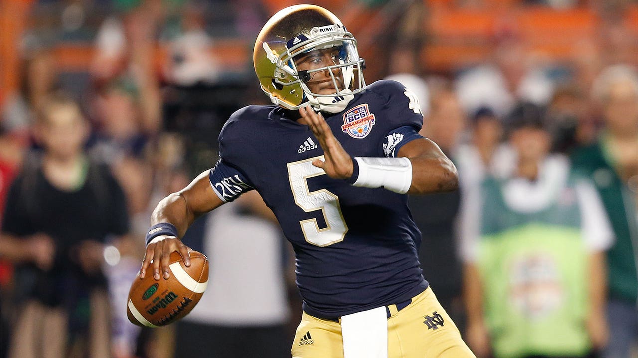 Back at Notre Dame, Everett Golson burns to bury Alabama blowout